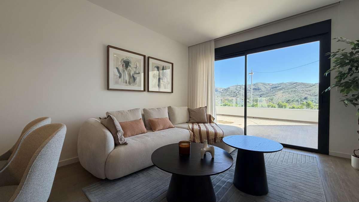 2 bedroom Apartment for sale in Monforte del Cid with garage - € 305,000 (Ref: 9734076)