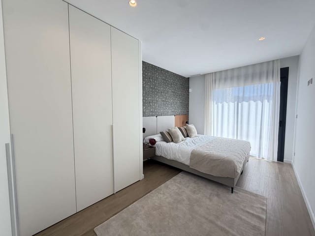 2 Zimmer Apartment zu verkaufen in Monforte del Cid mit Garage - 375.000 € (Ref: 9734086)