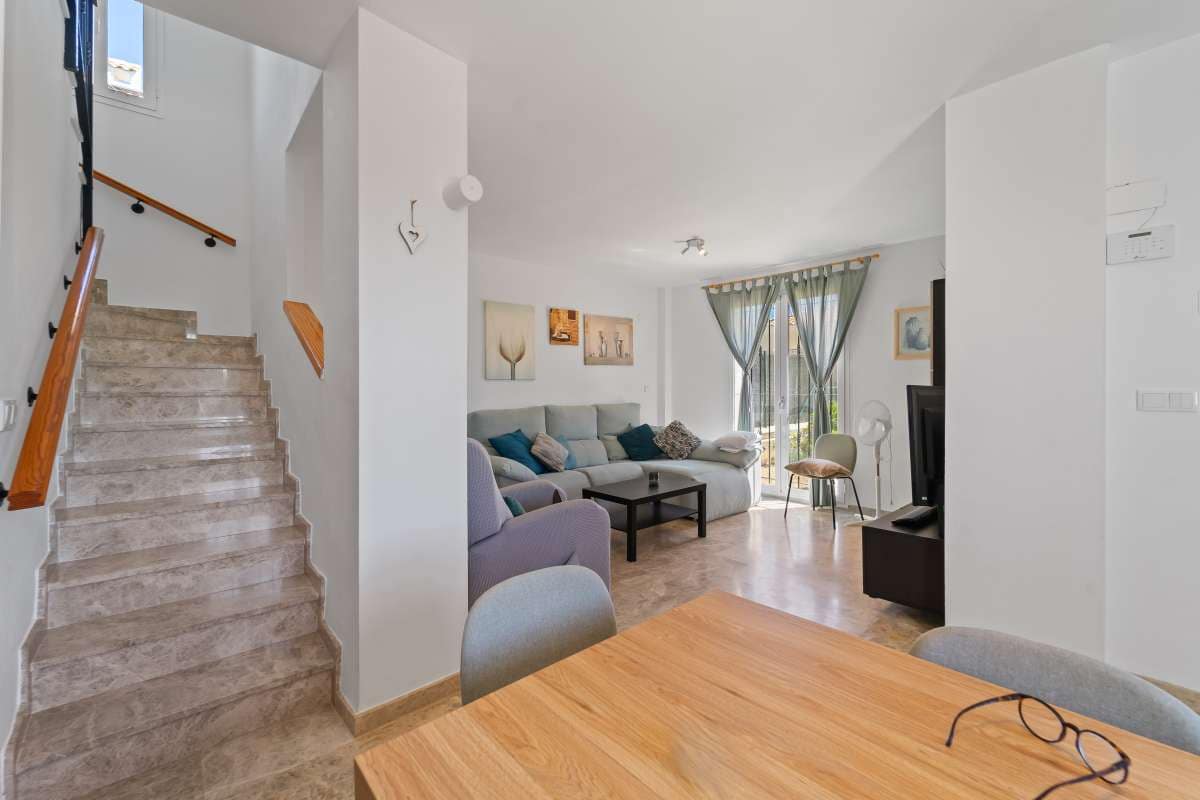 4 makuuhuone Huvila myytävänä paikassa Bonalba mukana uima-altaan 
autotalli - 465 000 € (Ref: 9751110)