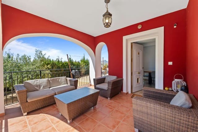 4 makuuhuone Huvila myytävänä paikassa Bonalba, Busot mukana uima-altaan 
autotalli - 465 000 € (Ref: 9751110)