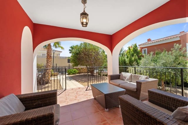 4 makuuhuone Huvila myytävänä paikassa Bonalba, Busot mukana uima-altaan 
autotalli - 465 000 € (Ref: 9751110)