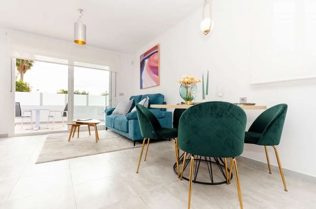 3 camera da letto Casa in vendita in El Chaparral - La Siesta - La Torreta, Torrevieja con piscina garage - 424.000 € (Rif: 9751112)