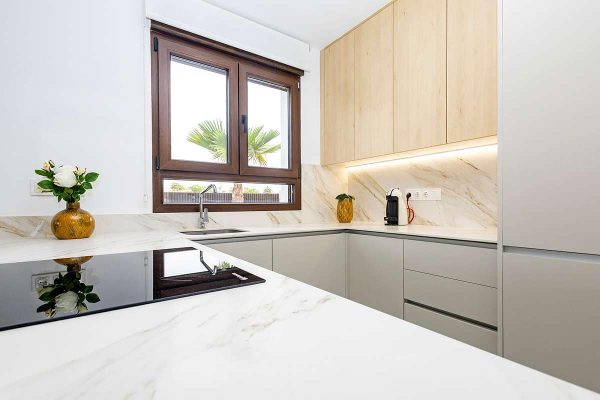 Casa de 2 habitaciones en Orihuela Costa en venta con piscina garaje - 351.000 € (Ref: 9751189)