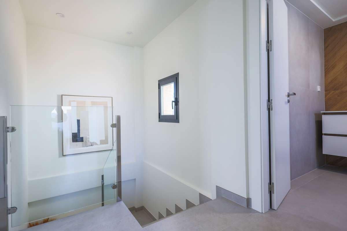 3 soveværelse Villa til salg i Orihuela Costa med swimmingpool garage - € 590.000 (Ref: 9751191)