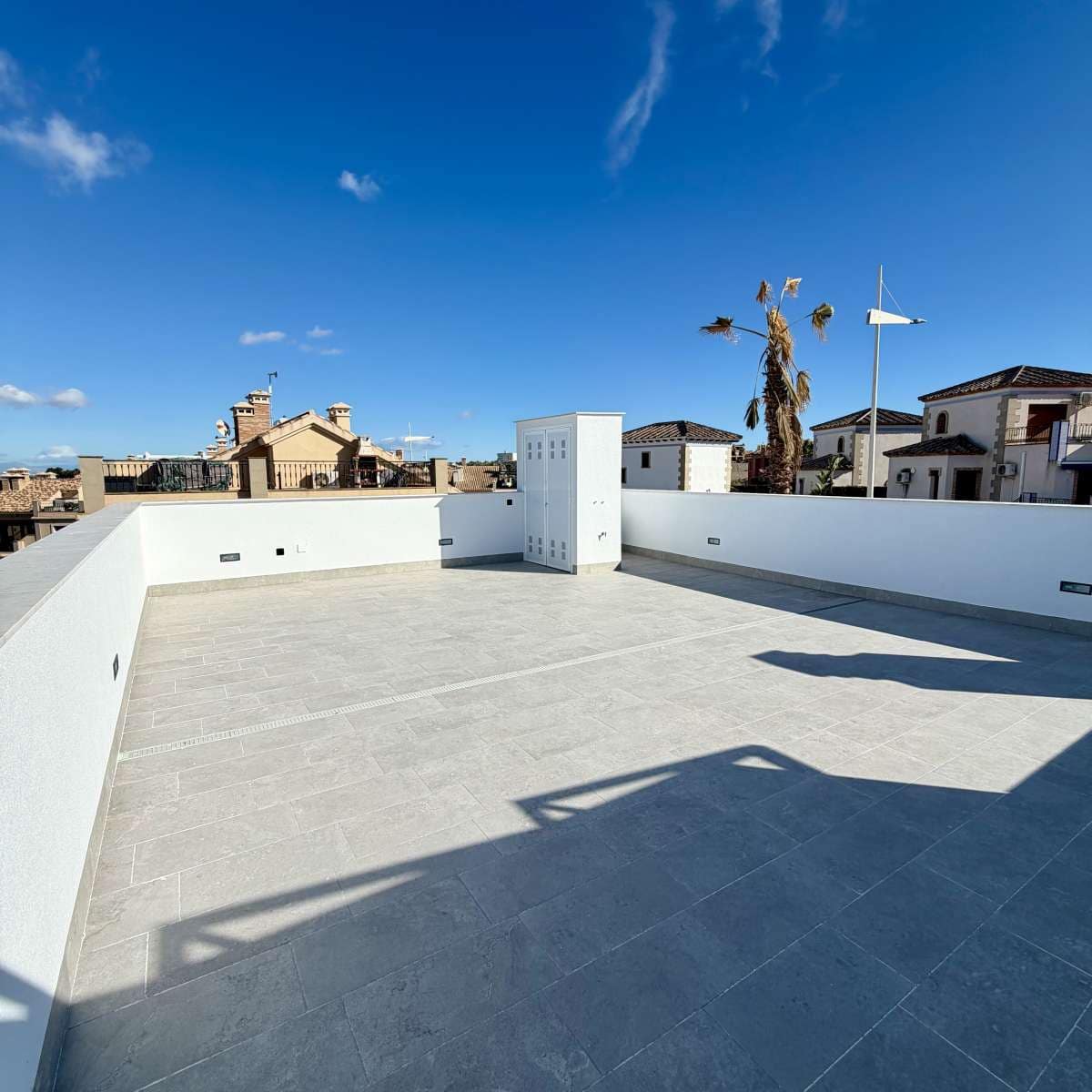 2 bedroom Bungalow for sale in Algorfa - € 302,000 (Ref: 9751307)