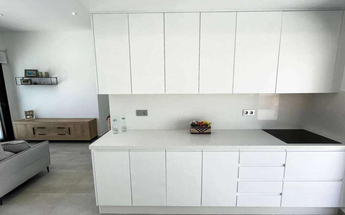 Chalet de 3 habitaciones en Pilar de la Horadada en venta con piscina - 431.560 € (Ref: 9751389)