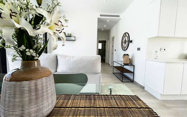 Chalet de 3 habitaciones en Pinar de Campoverde, Pilar de la Horadada en venta con piscina - 431.560 € (Ref: 9751389)