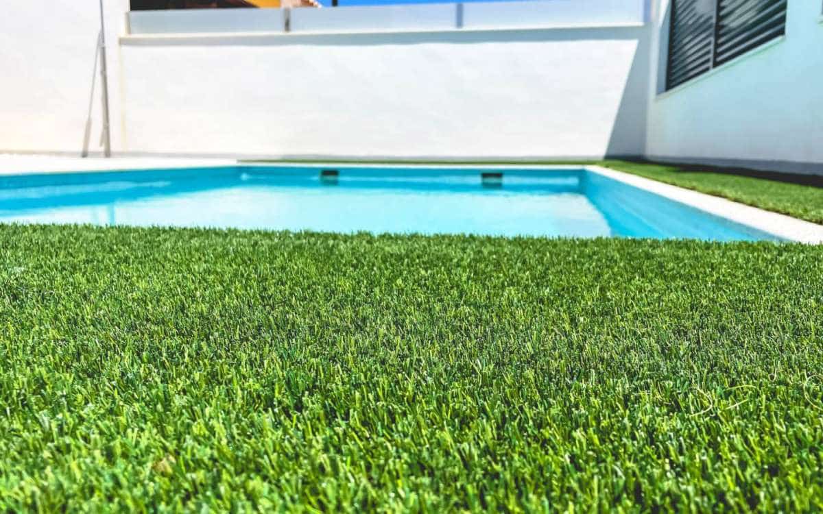 Chalet de 3 habitaciones en Pilar de la Horadada en venta con piscina - 431.560 € (Ref: 9751389)