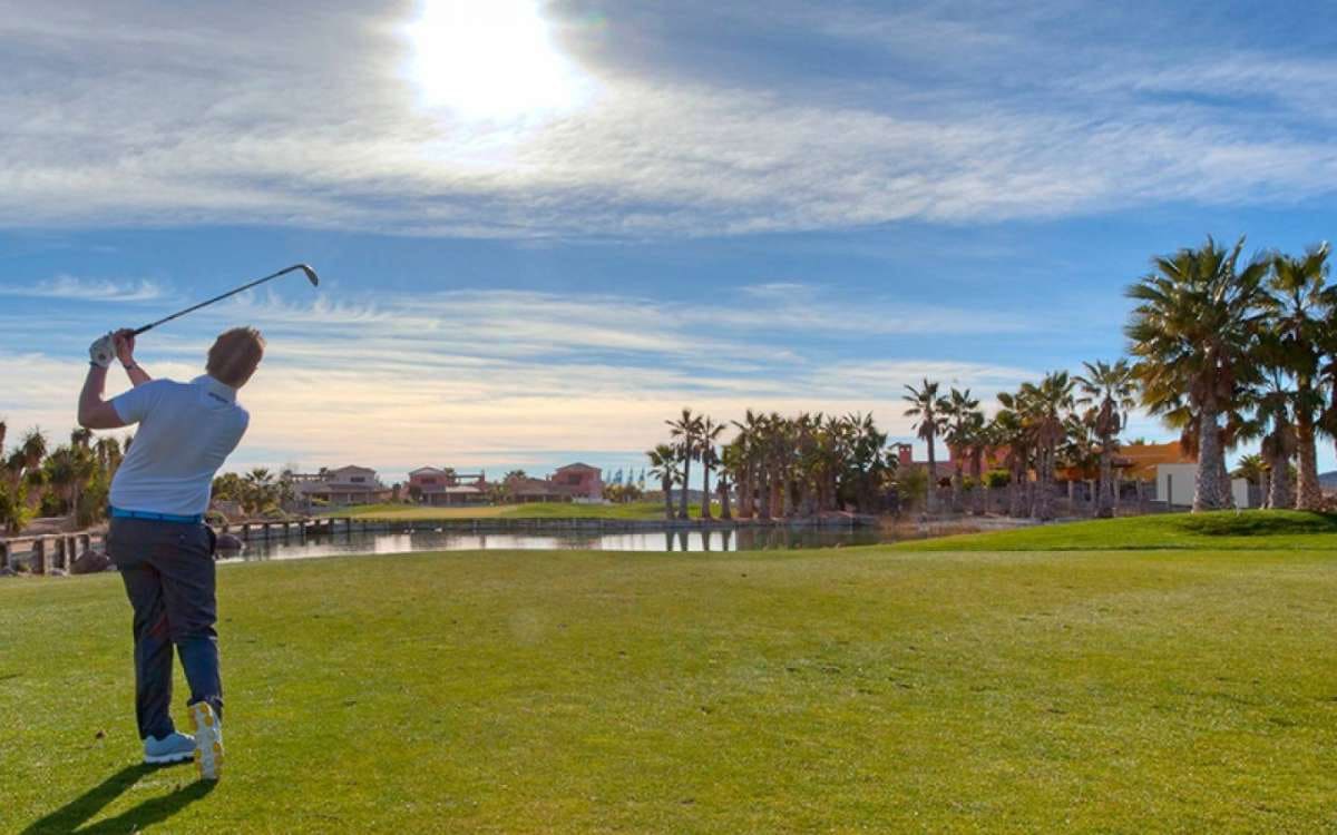 2 soveværelse Bungalow til salg i San Juan de los Terreros med swimmingpool garage - € 193.000 (Ref: 9751395)