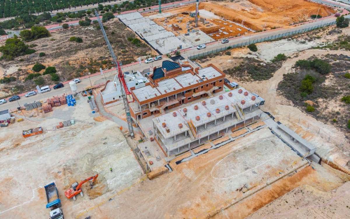 3 chambre Villa/Maison à vendre à Torrevieja avec piscine garage - 414 000 € (Ref: 9751402)