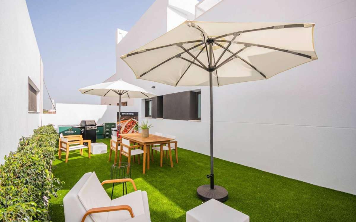 3 chambre Villa/Maison à vendre à Torrevieja avec piscine garage - 414 000 € (Ref: 9751402)