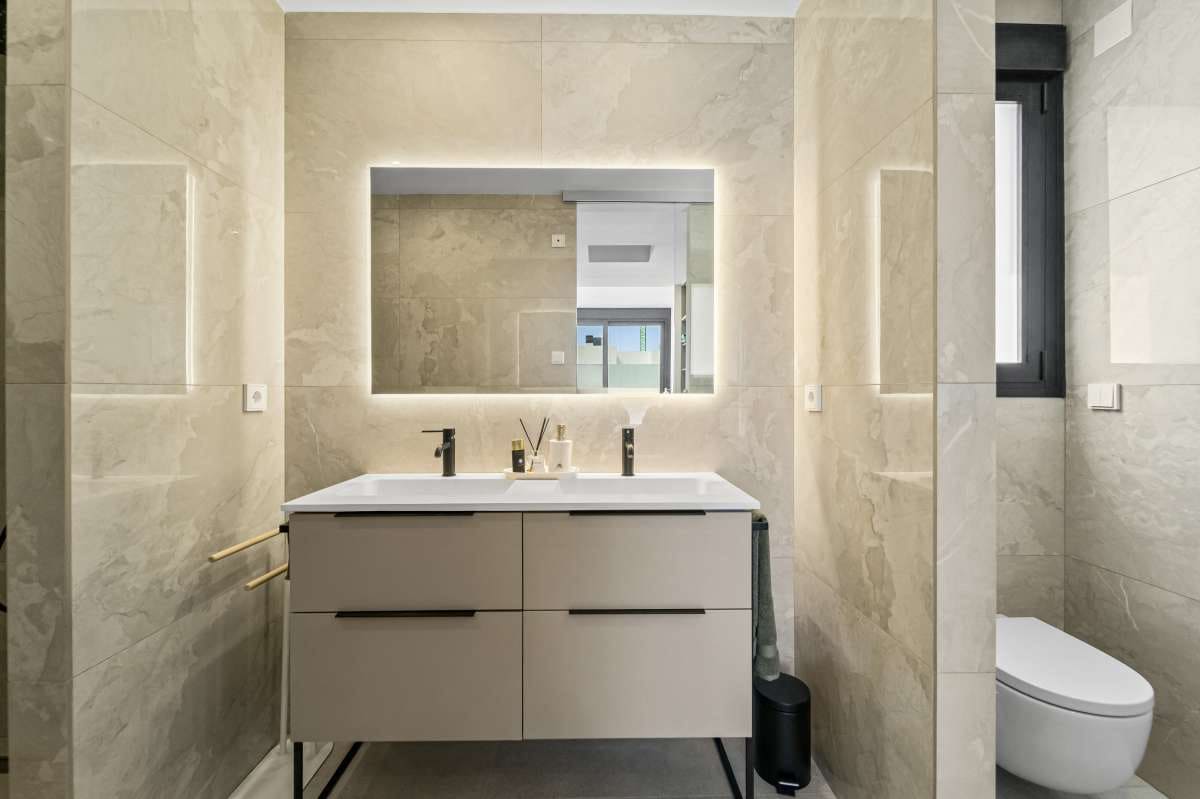 3 sypialnia Willa na sprzedaż w Polop z basenem garażem - 775 000 € (Ref: 9758179)