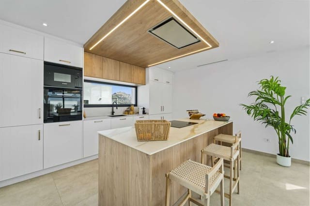 3 sypialnia Willa na sprzedaż w Polop z basenem garażem - 775 000 € (Ref: 9758179)