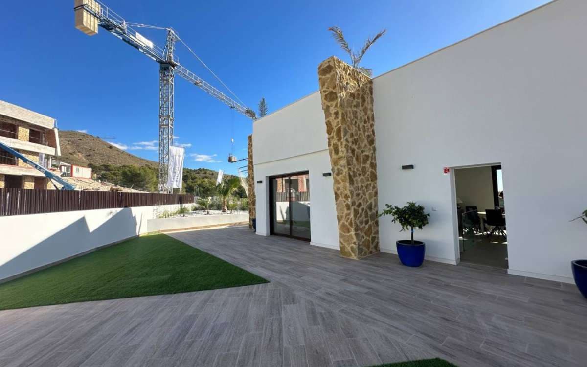 3 chambre Villa/Maison à vendre à Finestrat avec piscine garage - 780 000 € (Ref: 9772464)
