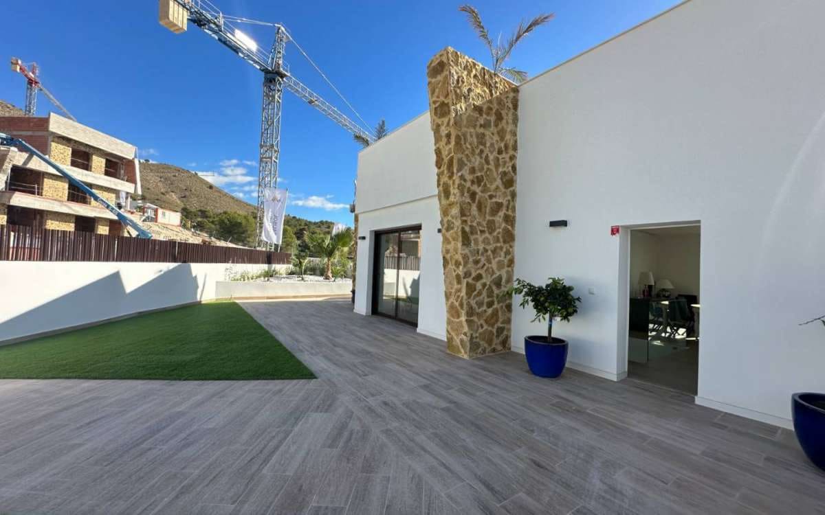 3 chambre Villa/Maison à vendre à Finestrat avec piscine garage - 780 000 € (Ref: 9772464)