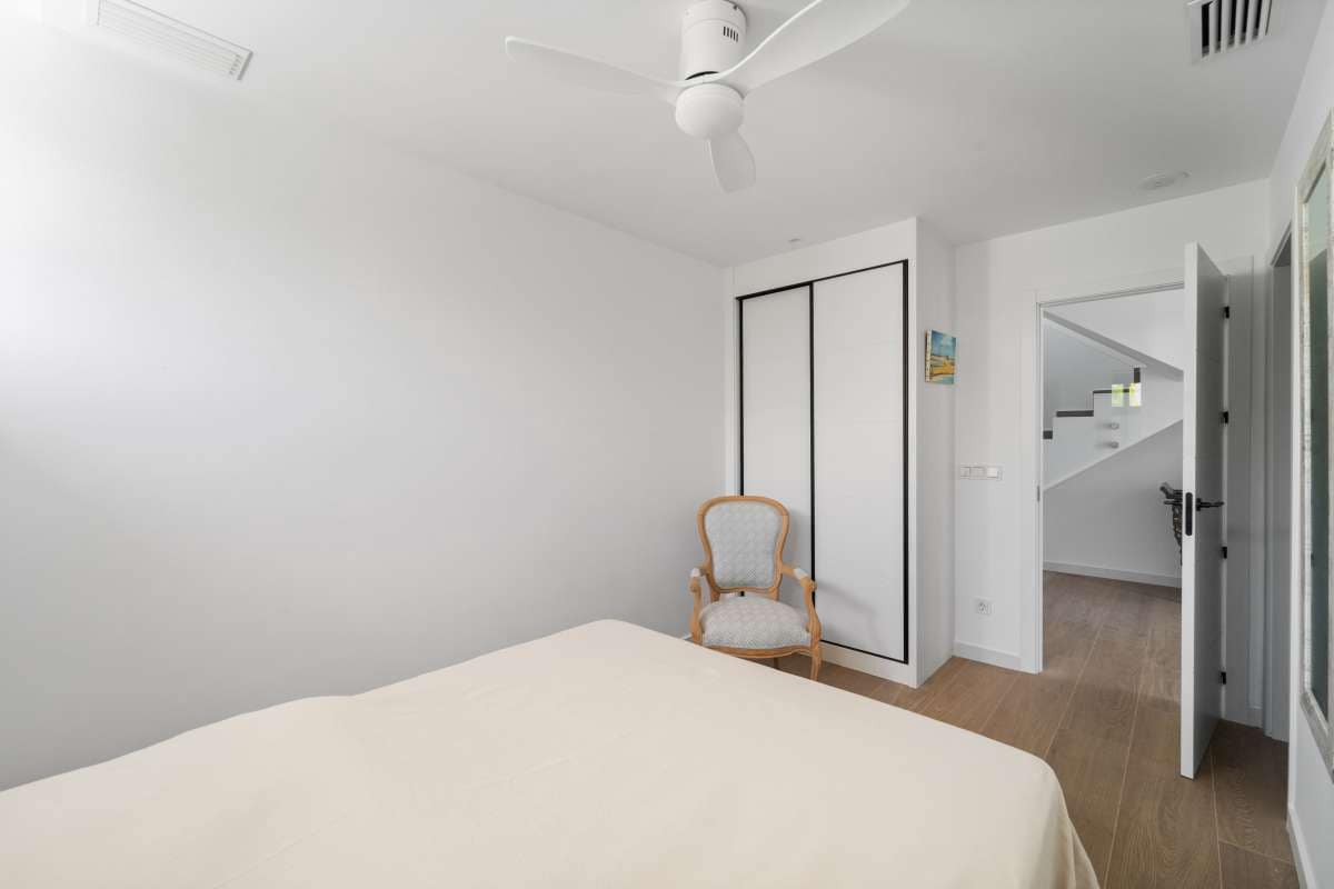 3 bedroom Villa for sale in Finestrat with pool garage - € 780,000 (Ref: 9772464)