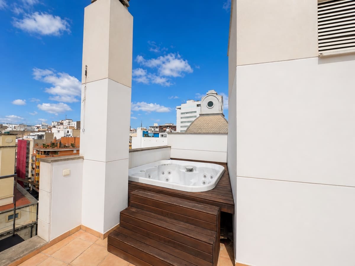 2 sovrum Lägenhet till salu i Alicante stad med garage - 850 000 € (Ref: 9810852)