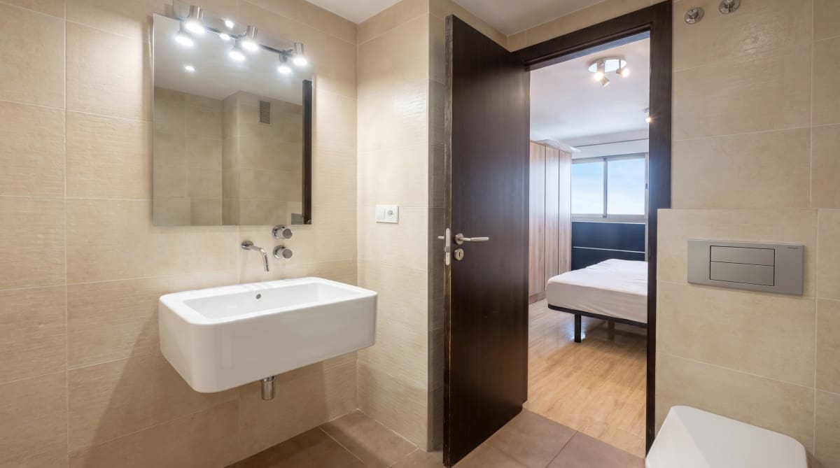 2 sovrum Lägenhet till salu i Alicante stad med garage - 850 000 € (Ref: 9810852)