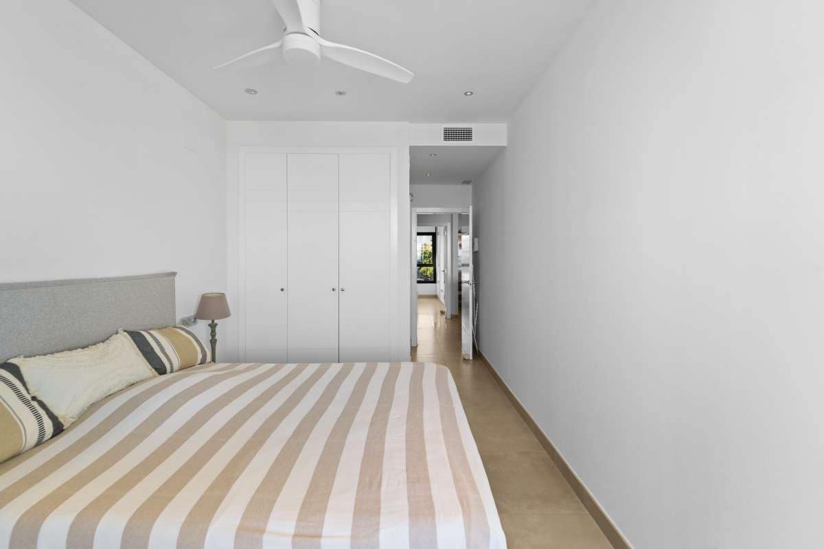 2 sypialnia Apartament na sprzedaż w La Villajoyosa / Vila Joiosa z basenem garażem - 535 000 € (Ref: 9867945)
