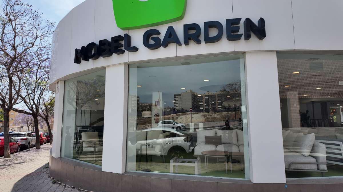 Komercyjne na sprzedaż w Miasto Alicante / Alacant - 950 000 € (Ref: 9891416)