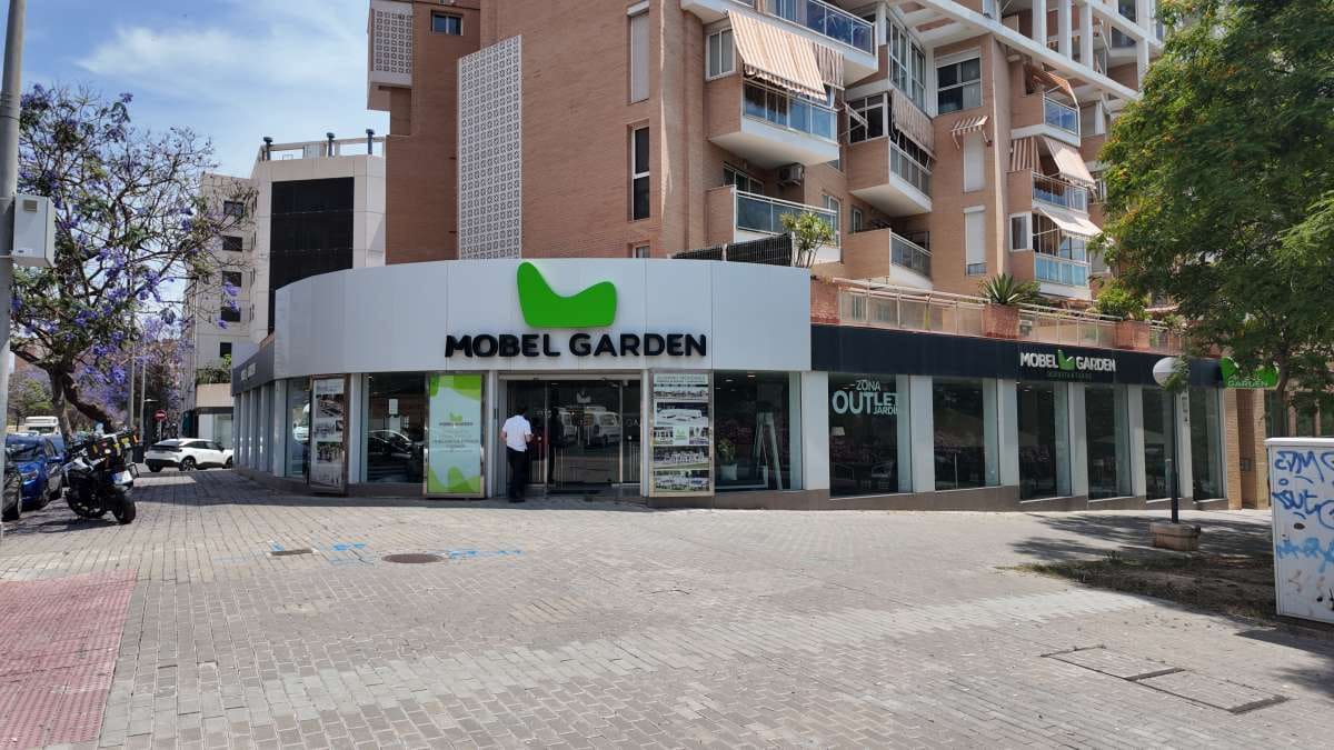 Komercyjne na sprzedaż w Miasto Alicante / Alacant - 950 000 € (Ref: 9891416)