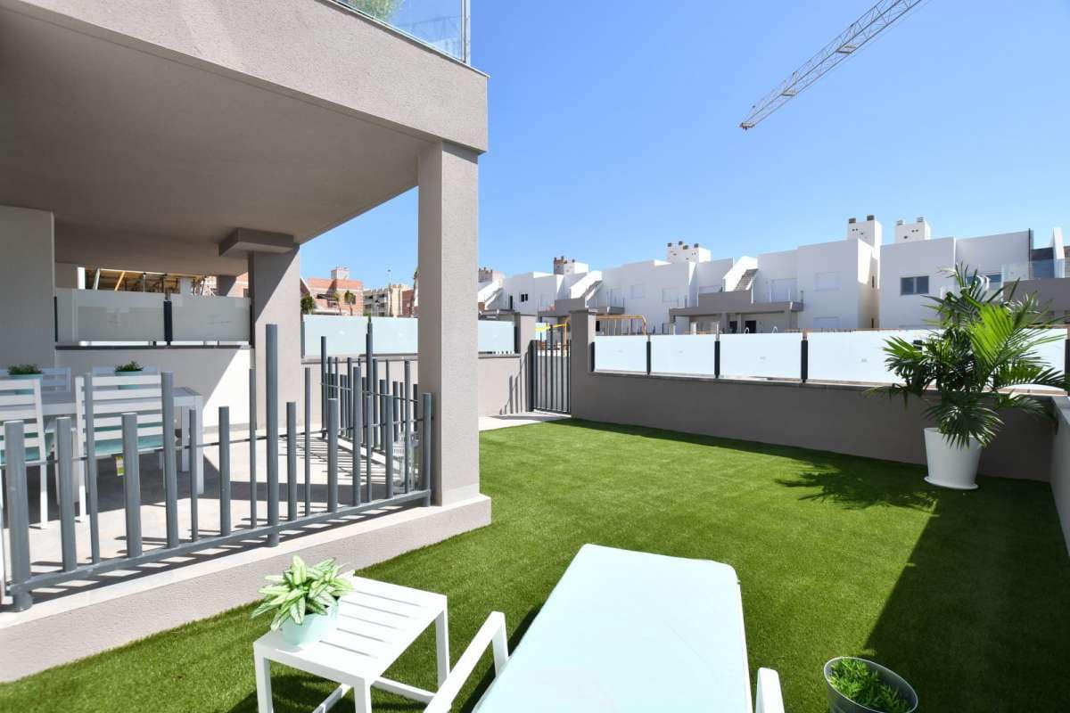 2 soverom Bungalow til salgs i San Miguel de Salinas med svømmebasseng garasje - € 273 800 (Ref: 9914131)