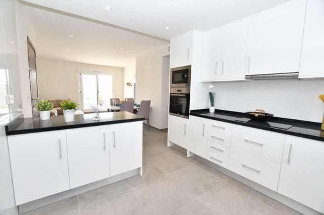 2 bedroom Bungalow for sale in San Miguel de Salinas with pool garage - € 251,900 (Ref: 9914136)