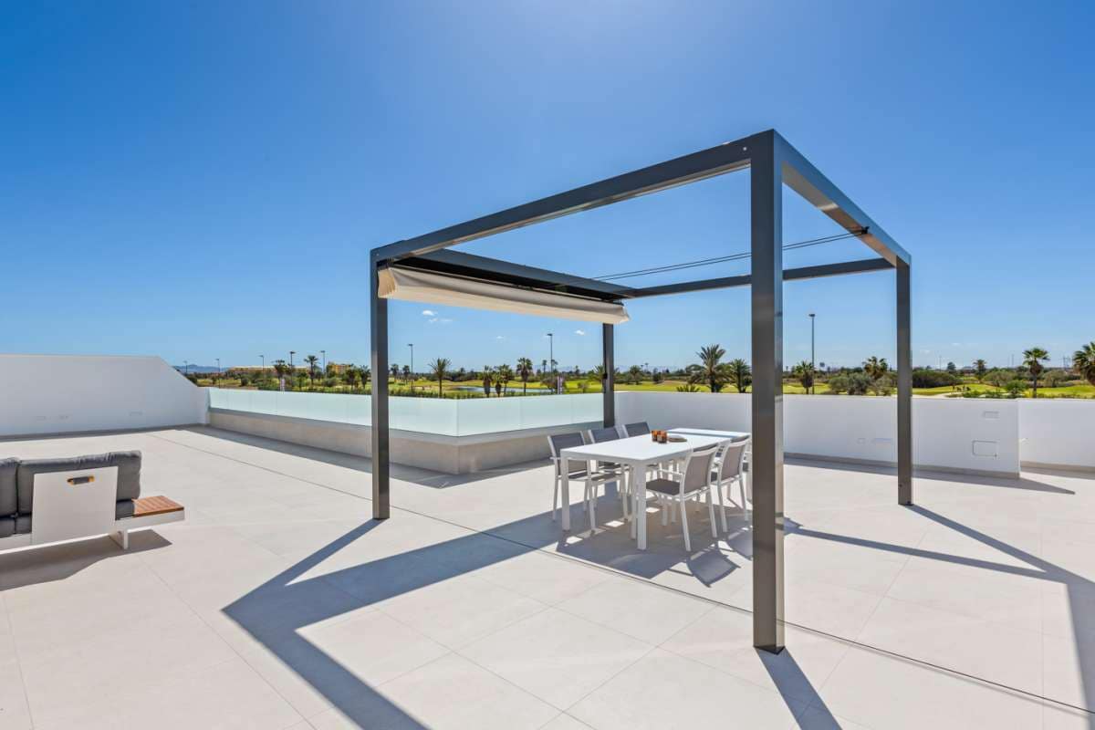 3 Zimmer Villa zu verkaufen in San Javier mit Pool Garage - 739.900 € (Ref: 9914142)