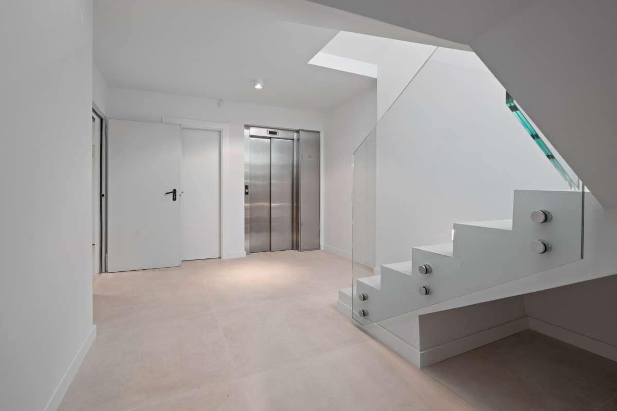 4 slaapkamer Villa te koop in Benidorm met zwembad garage - € 2.000.000 (Ref: 9914236)