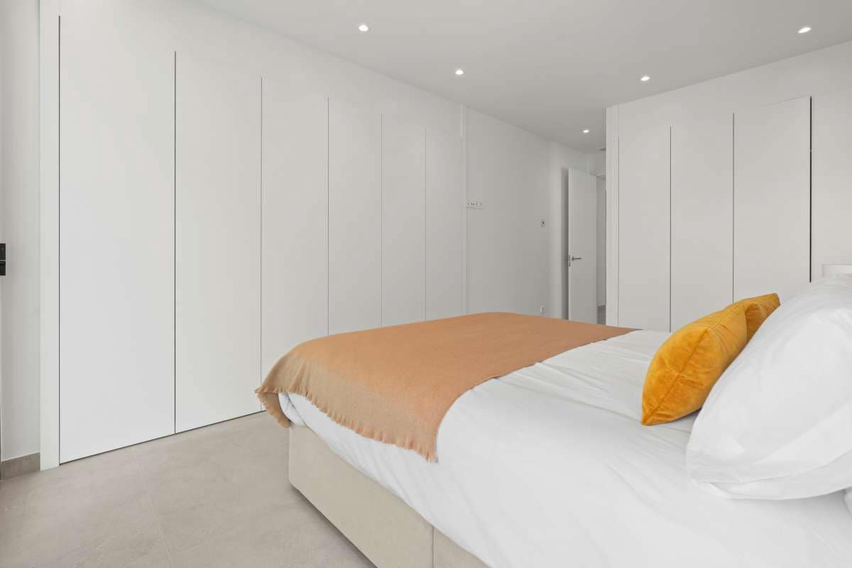 4 slaapkamer Villa te koop in Benidorm met zwembad garage - € 2.000.000 (Ref: 9914236)