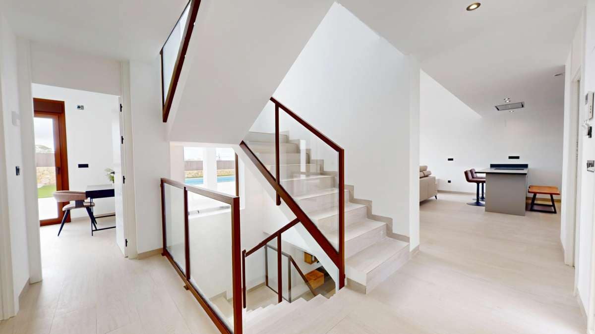 5 sypialnia Willa na sprzedaż w Finestrat z basenem garażem - 800 000 € (Ref: 9914293)
