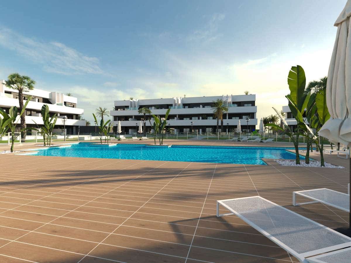 2 bedroom Apartment for sale in Guardamar del Segura with pool garage - € 251,000 (Ref: 9916329)