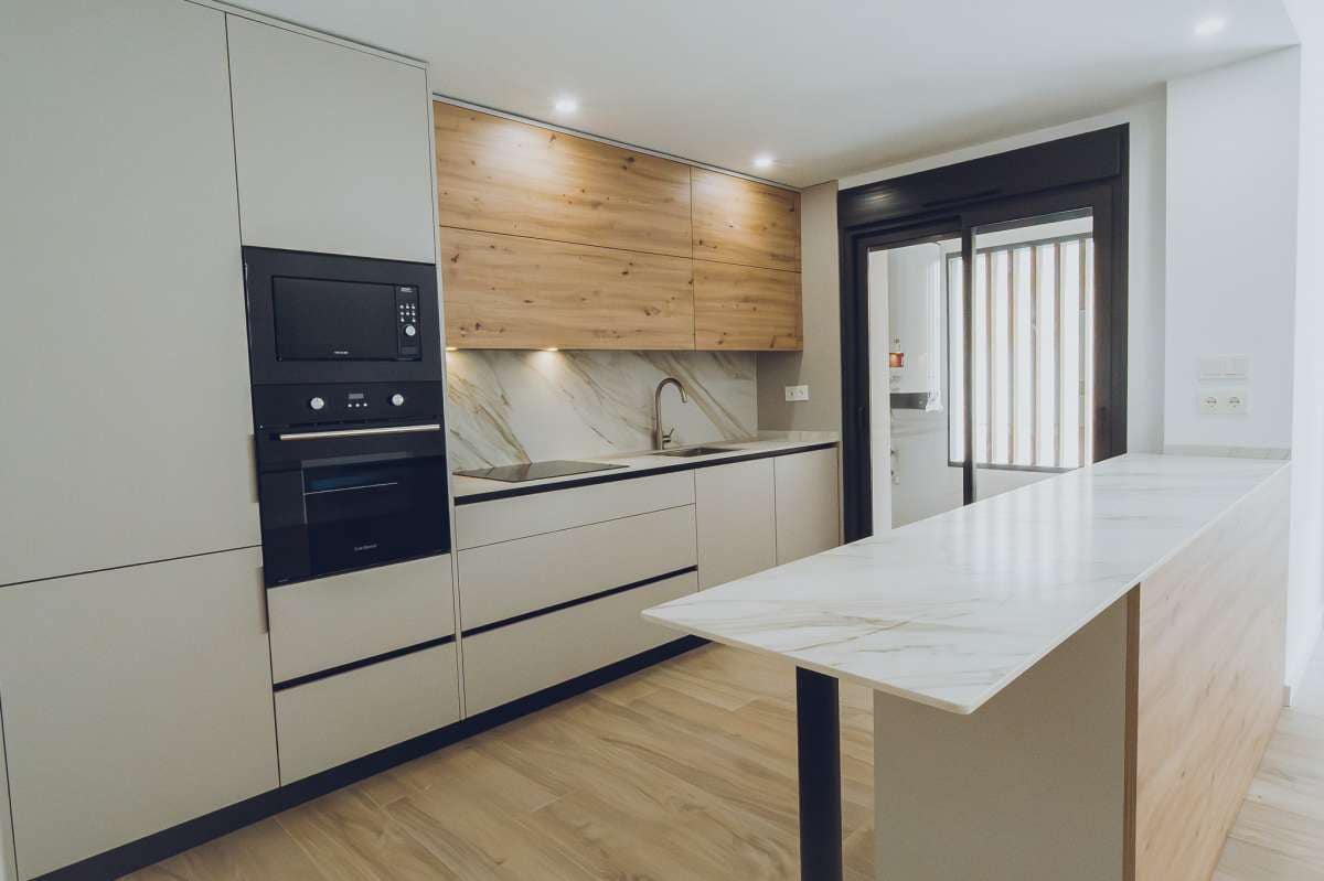 3 soveværelse Lejlighed til salg i Redovan med garage - € 190.000 (Ref: 9918808)