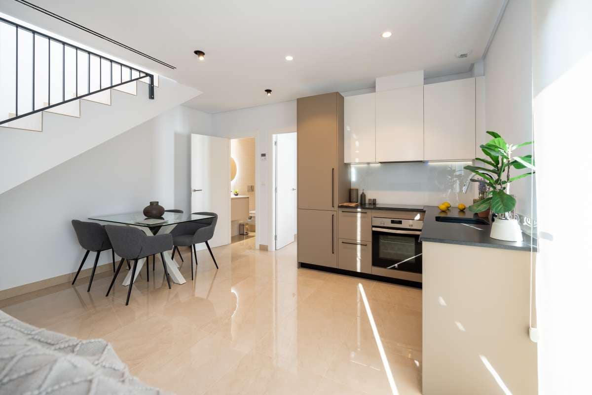 3 soveværelse Byhus til salg i Elche / Elx med swimmingpool garage - € 459.000 (Ref: 9940906)