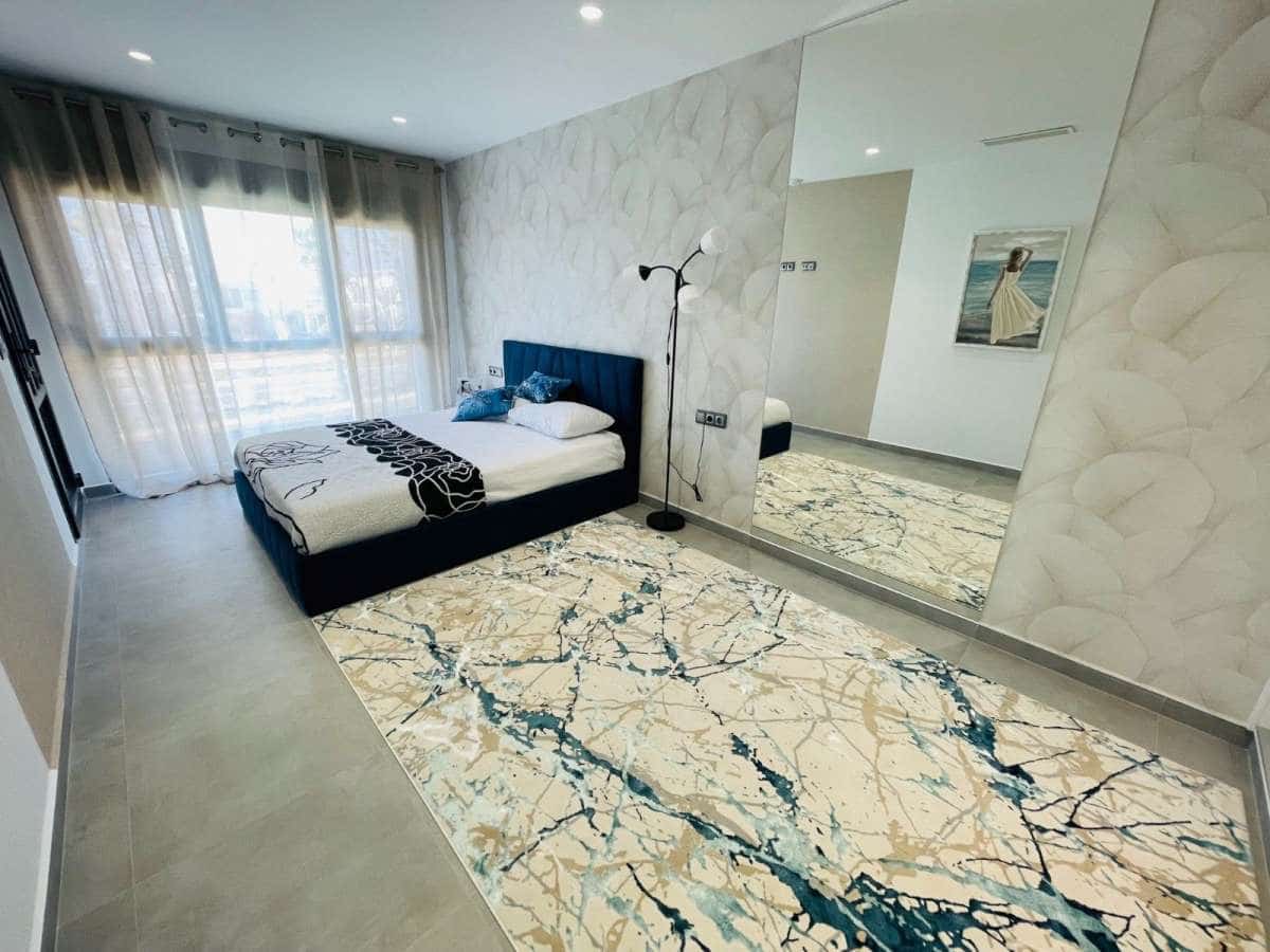 5 bedroom Penthouse for sale in Torrevieja with pool garage - € 1,200,000 (Ref: 9940915)