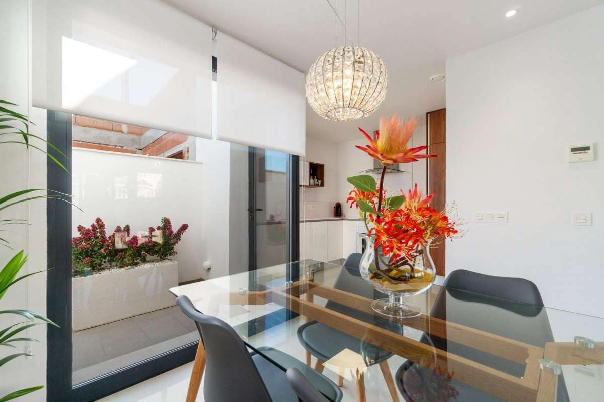 3 slaapkamer Villa te koop in Los Montesinos met zwembad garage - € 535.000 (Ref: 9940917)