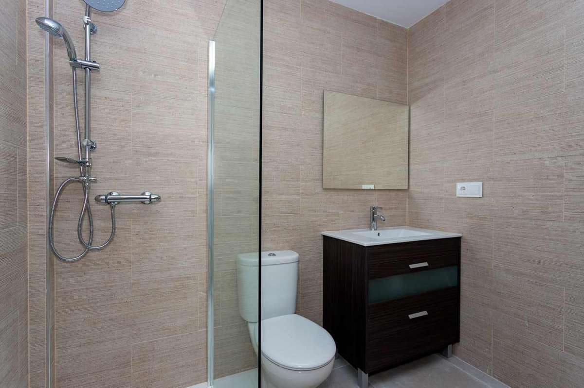 Chalet de 3 habitaciones en Daya Nueva en venta con piscina garaje - 388.000 € (Ref: 9940943)