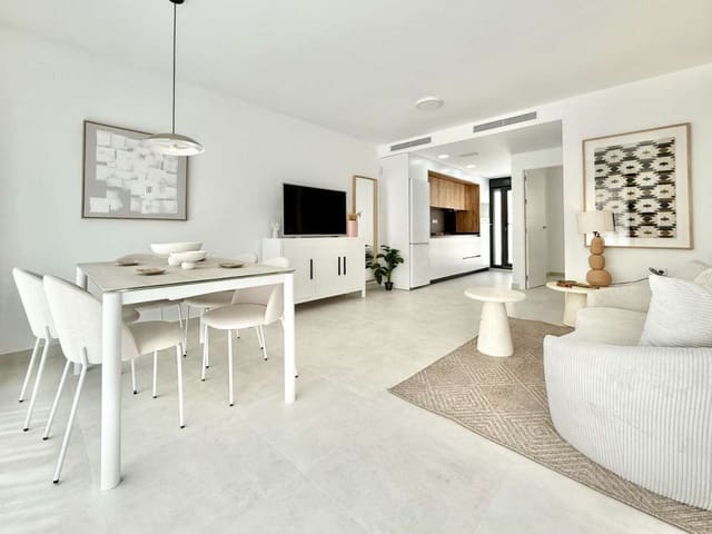 2 slaapkamer Bungalow te koop in Cox met zwembad garage - € 209.000 (Ref: 9940959)