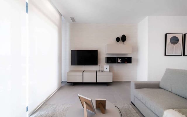 3 Zimmer Apartment zu verkaufen in Via Parque, Benidorm mit Pool Garage - 529.000 € (Ref: 9942922)
