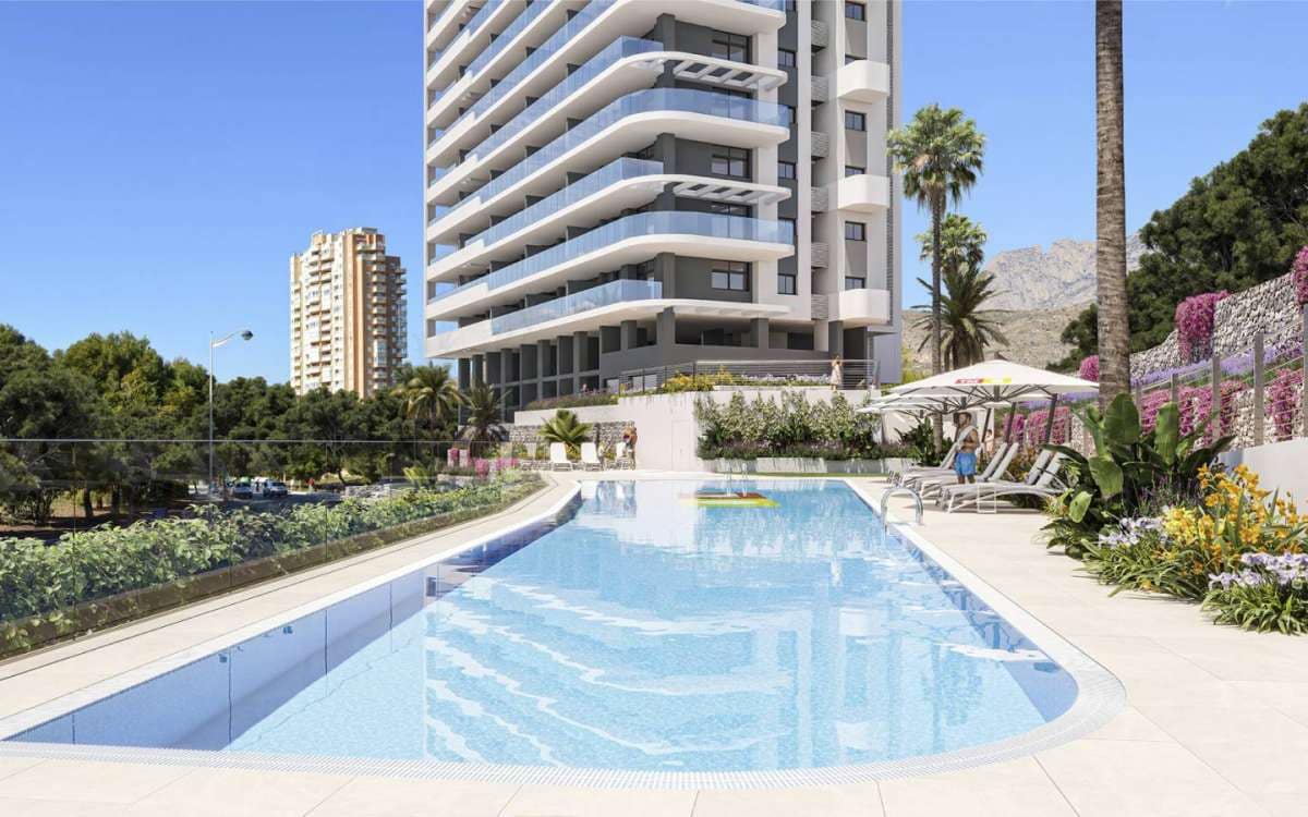Apartamento de 3 habitaciones en Benidorm en venta con piscina garaje - 575.000 € (Ref: 9942926)