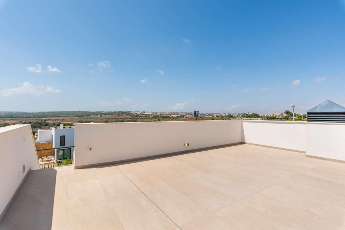 3 slaapkamer Villa te koop in Dehesa de Campoamor met zwembad garage - € 995.000 (Ref: 9942936)