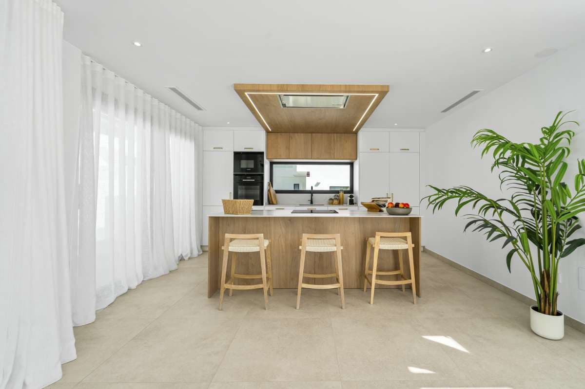 3 soveværelse Villa til salg i Polop med swimmingpool garage - € 775.000 (Ref: 9943044)