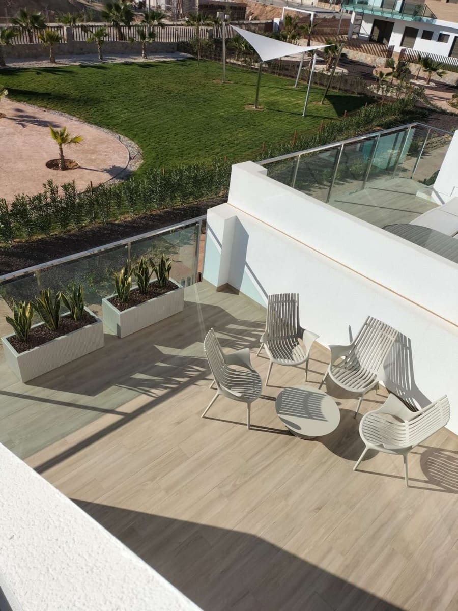 2 camera da letto Bungalow in vendita in Orihuela Costa con piscina garage - 269.900 € (Rif: 9943050)