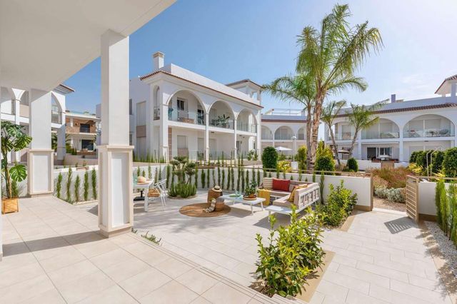 3 sovrum Bungalow till salu i Ciudad Quesada, Rojales med pool garage - 415 000 € (Ref: 9943053)