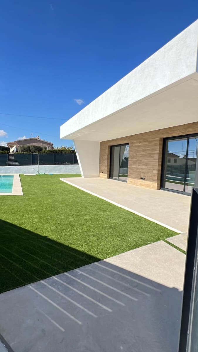 3 chambre Villa/Maison à vendre à Ciudad Quesada avec piscine garage - 690 000 € (Ref: 9943077)