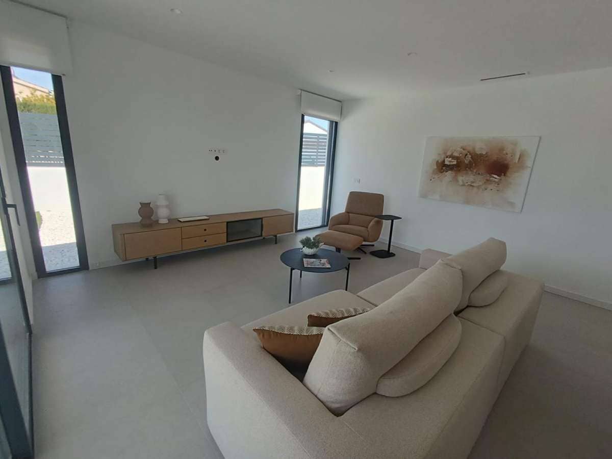 3 chambre Villa/Maison à vendre à Ciudad Quesada avec piscine garage - 690 000 € (Ref: 9943077)