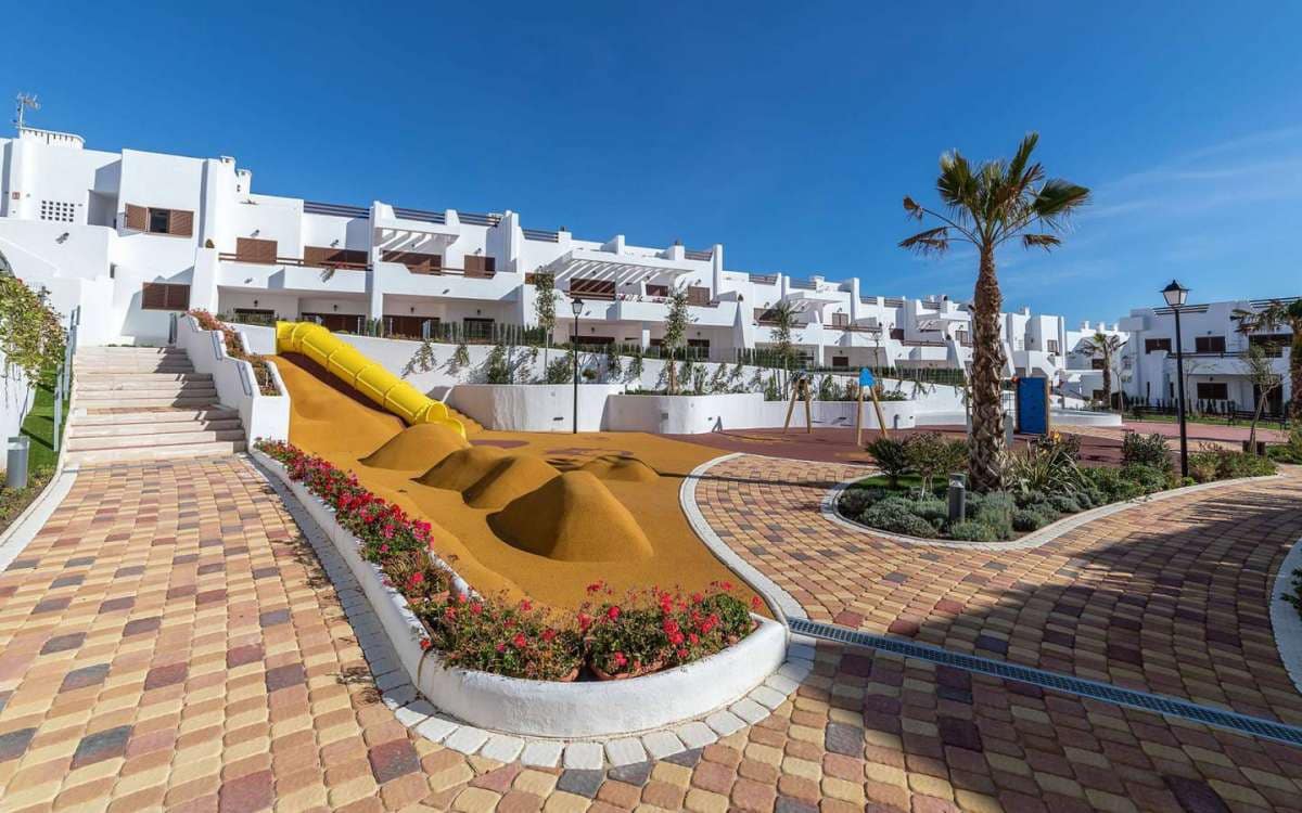3 soveværelse Bungalow til salg i San Juan de los Terreros med swimmingpool garage - € 350.000 (Ref: 9943110)