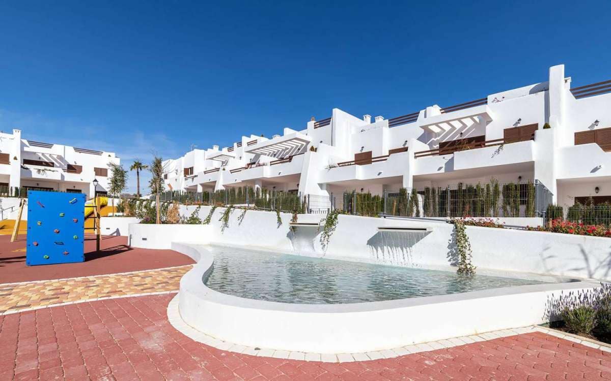 3 soveværelse Bungalow til salg i San Juan de los Terreros med swimmingpool garage - € 350.000 (Ref: 9943110)