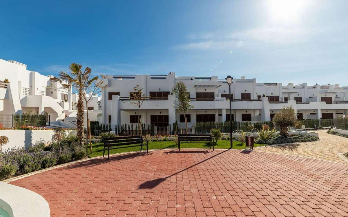 3 soveværelse Bungalow til salg i San Juan de los Terreros med swimmingpool garage - € 350.000 (Ref: 9943110)