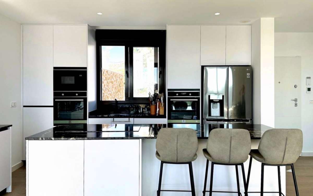 3 sypialnia Willa na sprzedaż w Finestrat z basenem garażem - 745 000 € (Ref: 9943143)